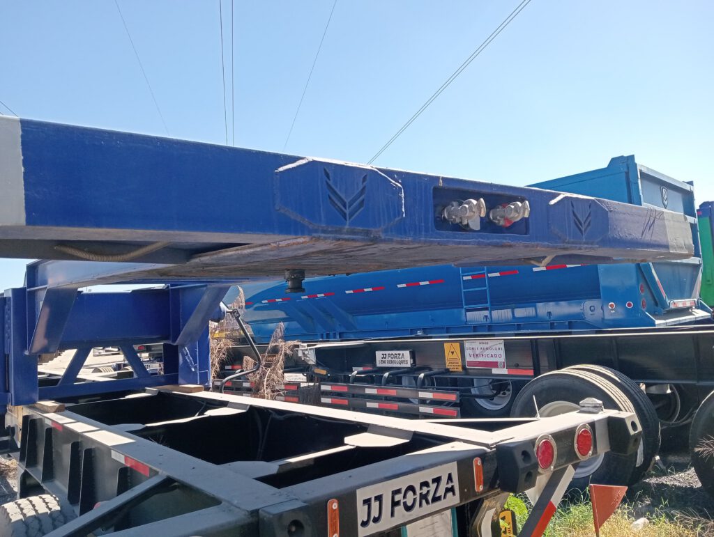 Portacontenedor 4020 JJForza 2023 — Monterrey